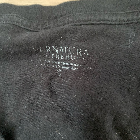 supernatural black tshirt - Picture 3 of 3